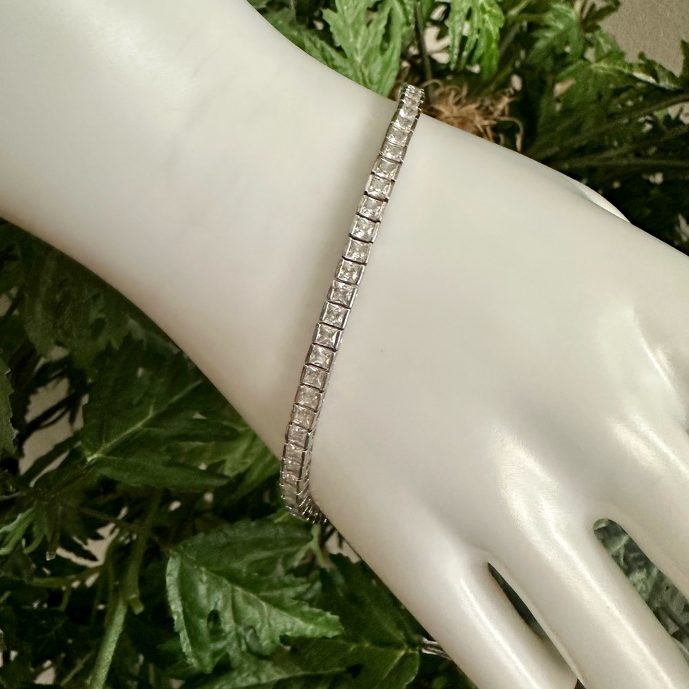 Tennis bracelet princess cut cz daimond